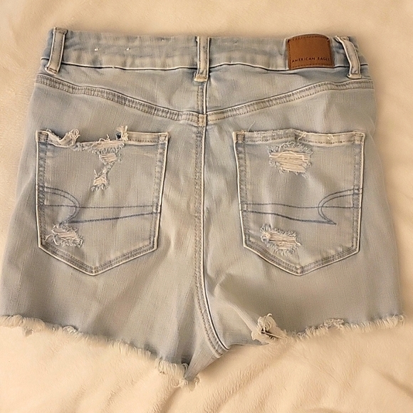 American Eagle Jean shorts. Size 8. - Picture 2 of 4